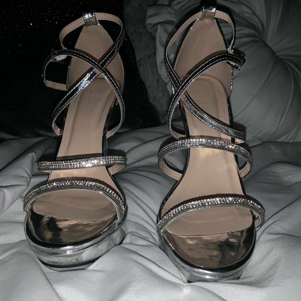 Size 8 crystal heel